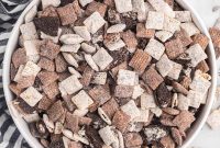 Oreo Puppy Chow Recipe: No-Bake Chocolate Cookie Snack