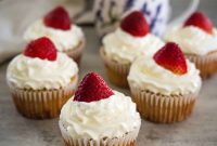 Strawberry Cream Cupcakes: Moist Vanilla Cupcakes with Fresh Strawberry Frosting