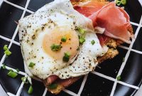 Prosciutto and Egg Toast Recipe: Savory Breakfast Crostini