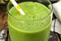 Tropical Green Smoothie Recipe for Energy and Digestion