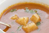 Creamy Homemade Tomato Soup Recipe for Comforting Weeknights