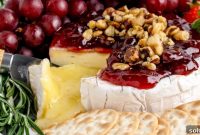 Baked Brie with Jam: Gooey Appetizer Recipe for Entertaining