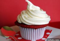 Red Velvet Cupcakes Recipe with Cream Cheese Frosting Tips