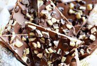 Dark Chocolate Peppermint Bark Recipe for Holiday Treats