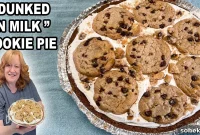 Milk-Dipped Cookie Pie: Crunchy Cookies Baked in Creamy Filling