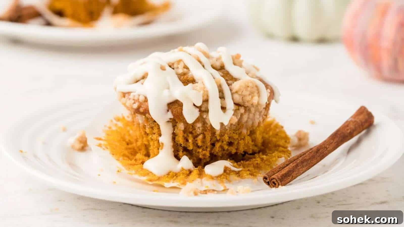 Pumpkin Streusel Muffins