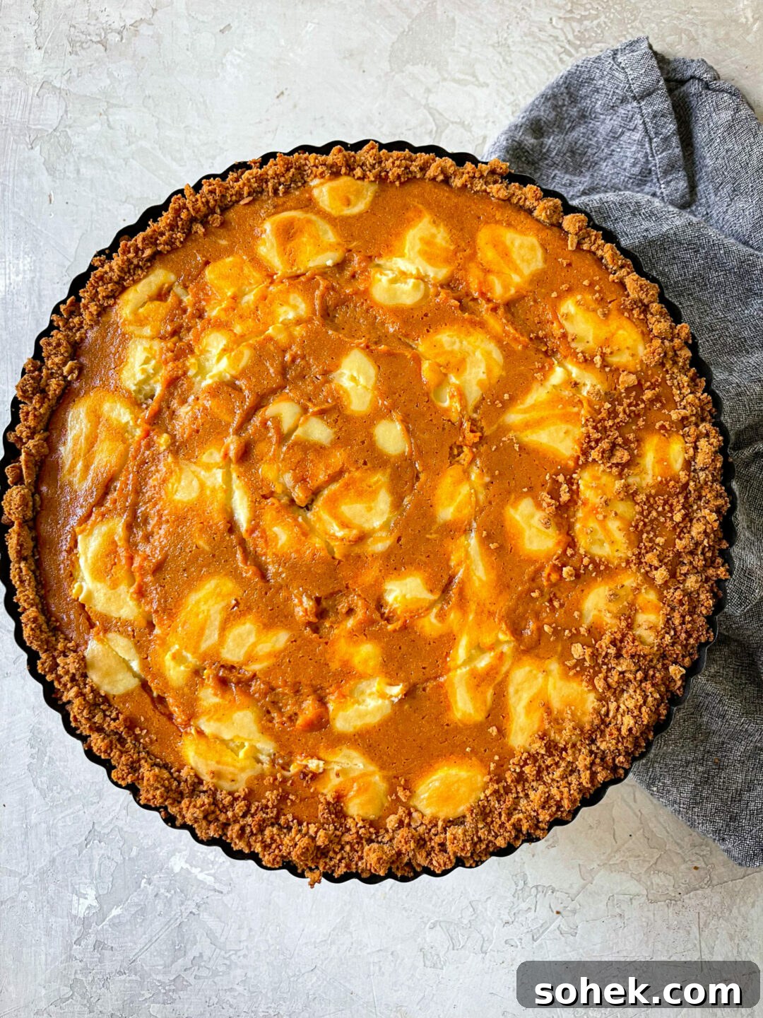 Marbled Pumpkin Cheesecake Tart Recipe for Fall Entertaining 3 Marbled Pumpkin Cheesecake Tart | Sarcastic Cooking