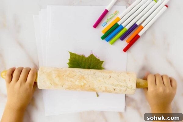12 Fun Fall Crafts for Kids to Make at Home 13 diy fall leaf print