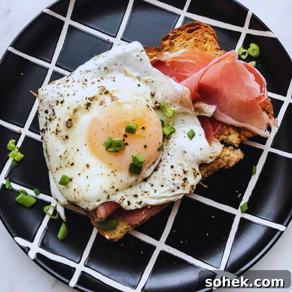 Prosciutto and Egg Toast Recipe: Savory Breakfast Crostini 3 img 17701 2