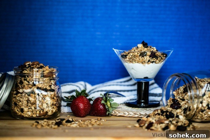 Crunchy Homemade Granola Recipe for Breakfast & Snacks 3 Homemade Granola with Dried Fruit & Nuts