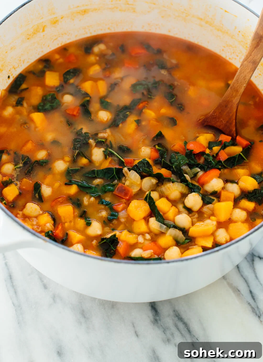 Hearty Sweet Potato, Kale & Chickpea Soup Recipe 6 Warm up with this hearty sweet potato, kale and chickpea soup!