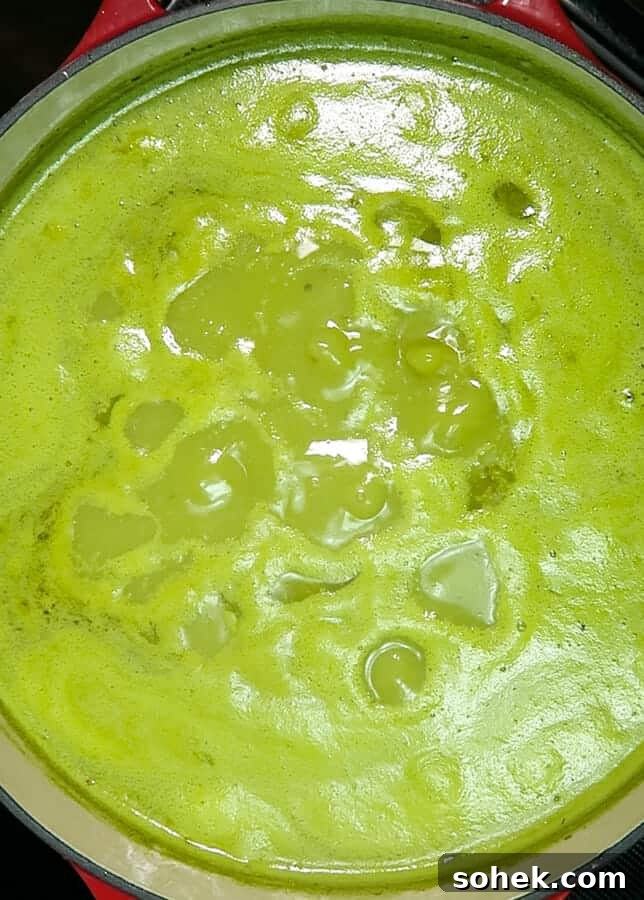 Chicken Pozole Verde: Gluten-Free Recipe for Authentic Mexican Soup 10 img 4651 9