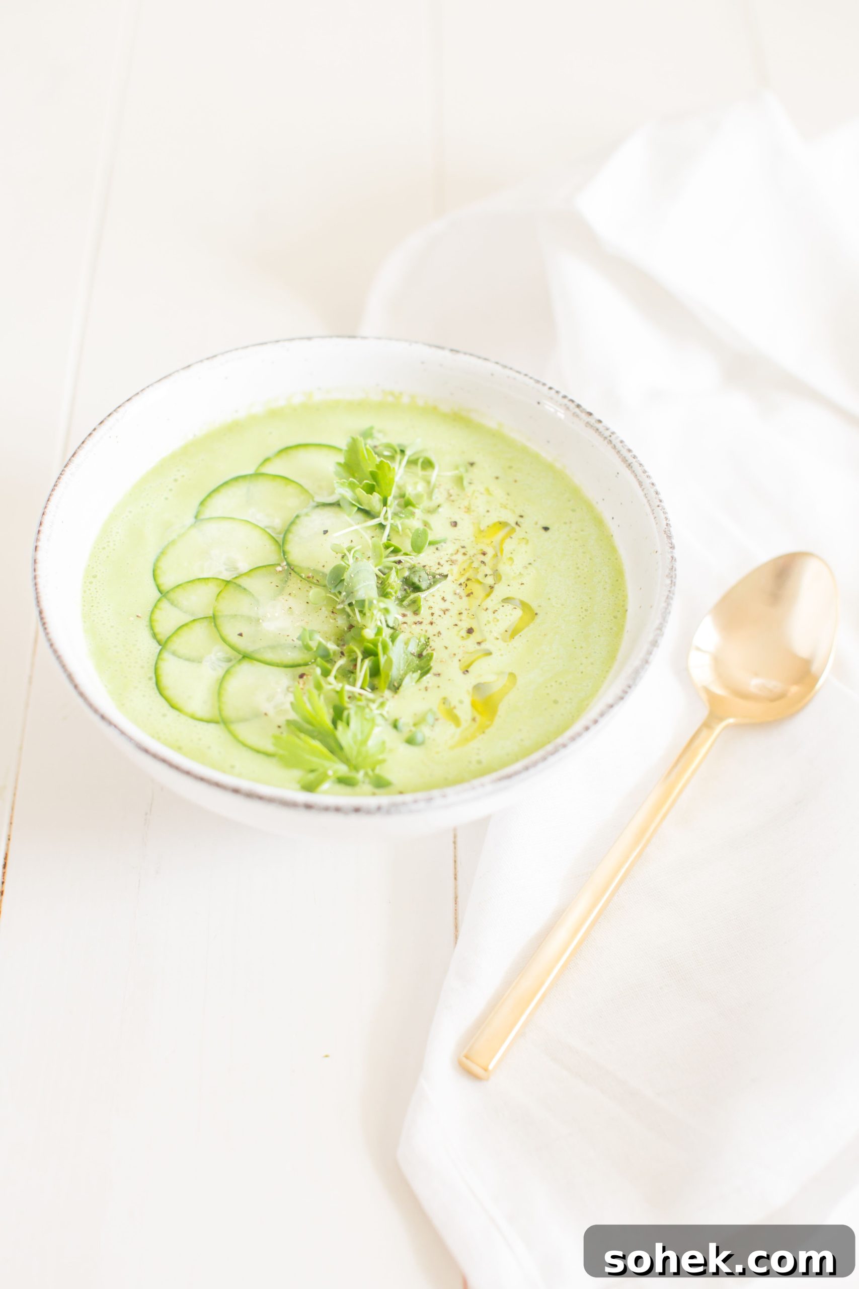 Chilled Green Gazpacho: Refreshing Cucumber Soup Recipe 3 Green Gazpacho with cucumbers and micro greens - such a healthy cold soup for the summer!