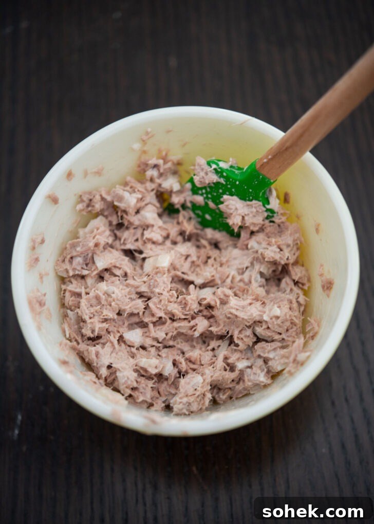 Canned tuna mixed with mayo and onion for the kimbap filling
