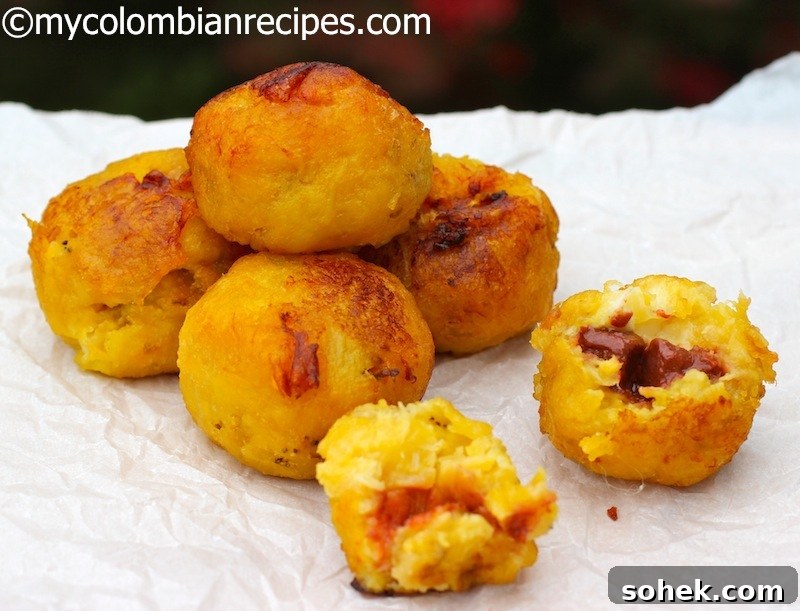 Ripe Plantain Buñuelos: Crispy Sweet Latin Snack Recipe 6 Recetas Colombianas