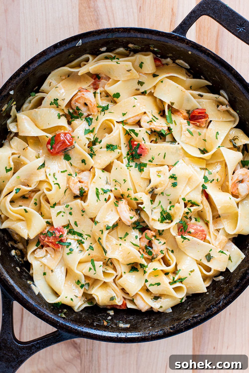 Creamy Pappardelle Pasta with Garlic Parmesan Sauce 2 Creamy Pappardelle Pasta Recipe