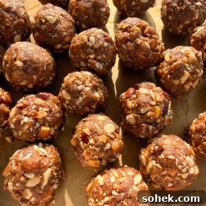 close up image of gond ke laddu to showcase their texture
