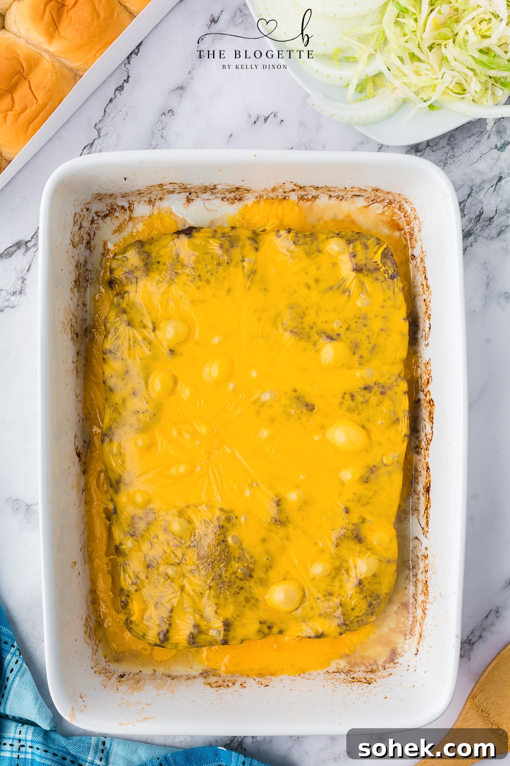 Hamburger meat with cheese