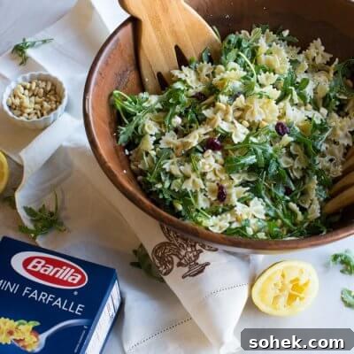 Lemon Arugula Pasta Salad. This is what it looks like to live your best springy pasta life. 