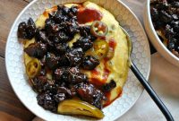 Vegan BBQ Chopped Mushrooms with Spicy Jalapeño Grits