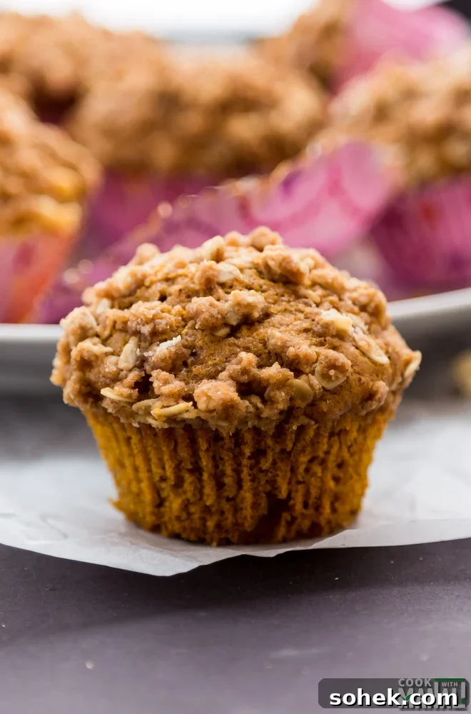 Moist Pumpkin Streusel Muffins