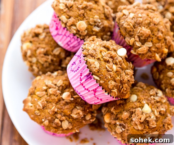 Pumpkin Streusel Muffins