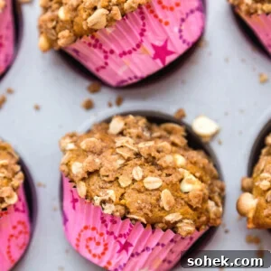 pumpkin streusel muffins