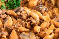 Creamy Beef Pasta Recipe with Parmesan and Garlic